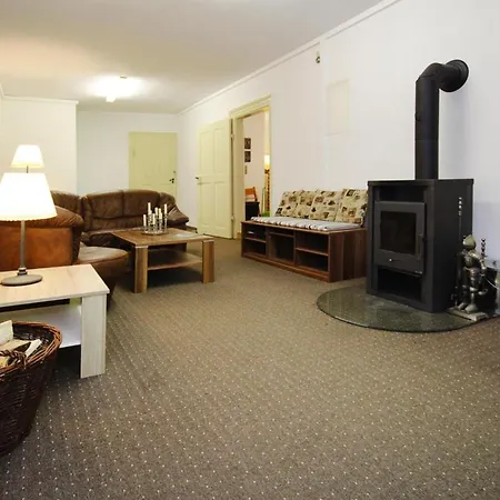 Holiday Flat Im Schloss Zingst - Dls02004-p